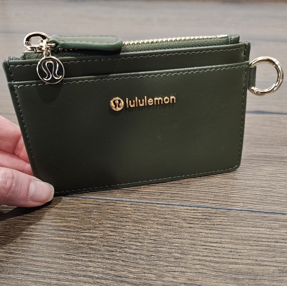 Lululemon Olive Green & Gold Card Holder - Picture 1 of 10